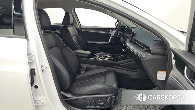 Kia The New K5 Hybrid 3rd generation 2024 Белый из Кореи, фото 2