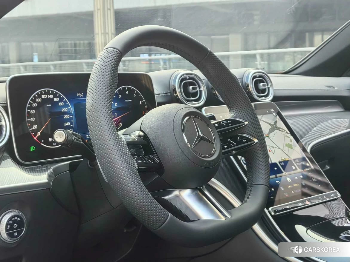 Mercedes-Benz C-class 2023 Белый из Китая, фото 2