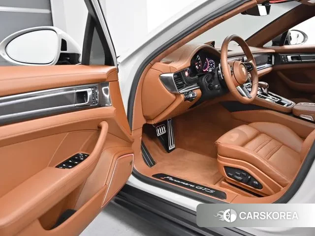 Porsche Panamera (971) 2023 Серый из Кореи, фото 2