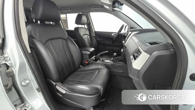 Ssangyong Rexton Sports 2018 Серебристо-серый из Кореи, фото 2