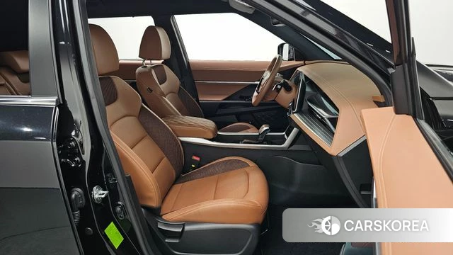 Ssangyong Torres 2023 Черный из Кореи, фото 2