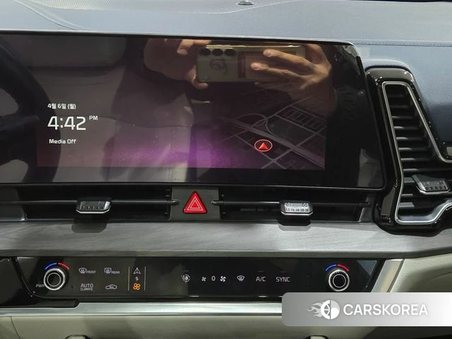 Kia Sportage 5th Generation 2023 Черный из Кореи, фото 2