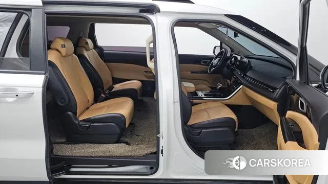 Kia Carnival 4th generation 2021 Белый из Кореи, фото 2