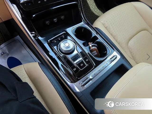 Kia Carnival 4th generation 2022 Белый из Кореи, фото 2