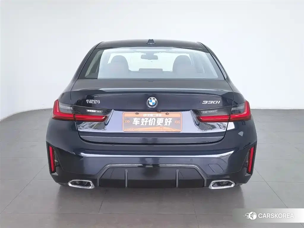 BMW 3 series 2026 Черный из Китая, фото 2