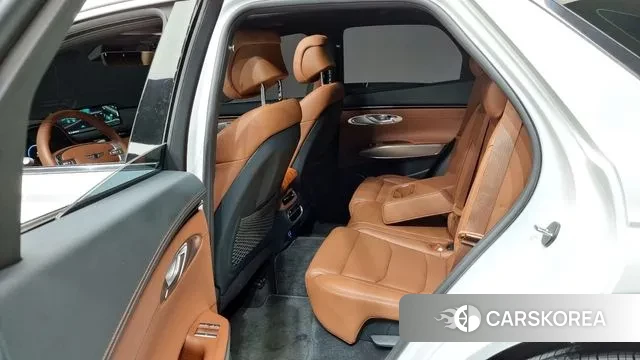 Genesis GV70 2024 Белый из Кореи, фото 2