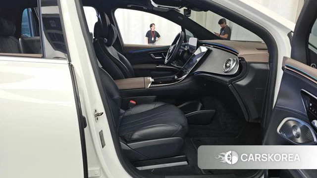 Mercedes-Benz EQS SUV X296 2023 Белый из Кореи, фото 2