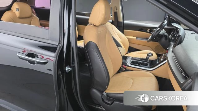 Kia Carnival 4th generation 2022 Черный из Кореи, фото 2