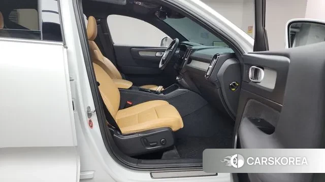 Volvo XC40 id 2884554 из Кореи 2
