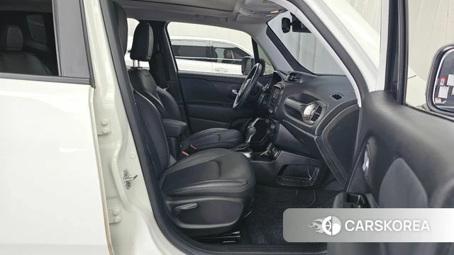 Jeep Renegade 2021 Белый из Кореи, фото 2