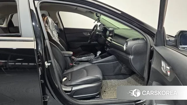 Kia Come New K3 2021 Черный из Кореи, фото 2