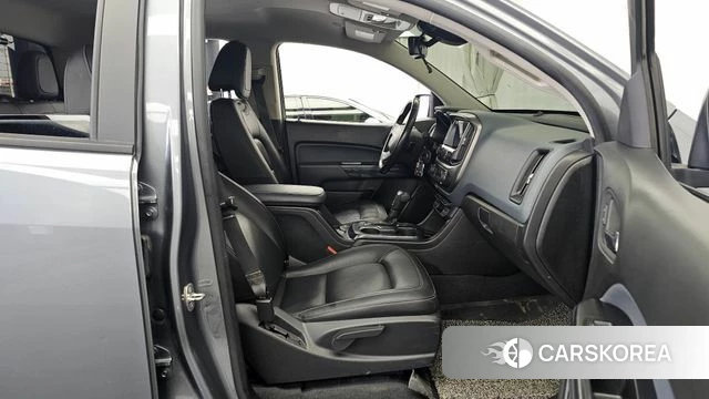 Chevrolet (GM Daewoo) Real New Colorado 2021 Серый из Кореи, фото 2