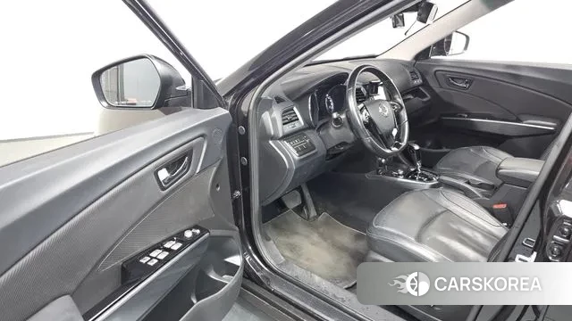 Ssangyong Tivoli Armor 2018 Черный из Кореи, фото 2