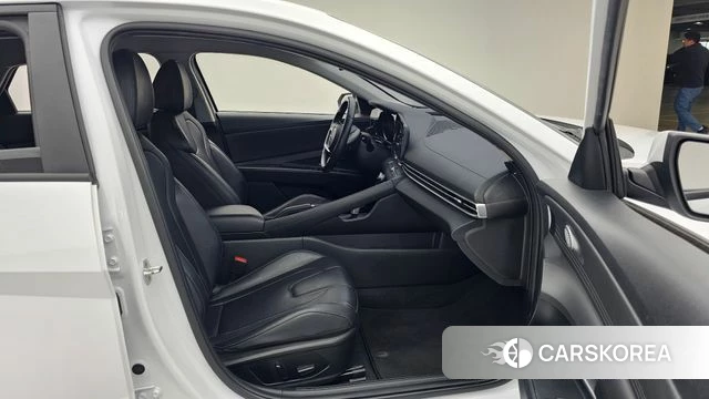 Hyundai Avante (CN7) 2022 Белый из Кореи, фото 2