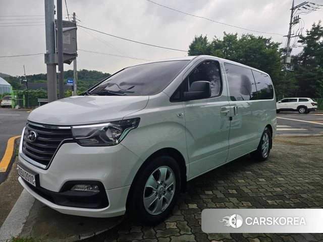 Hyundai The New Grand Starex 2019 Белый из Кореи, фото 2