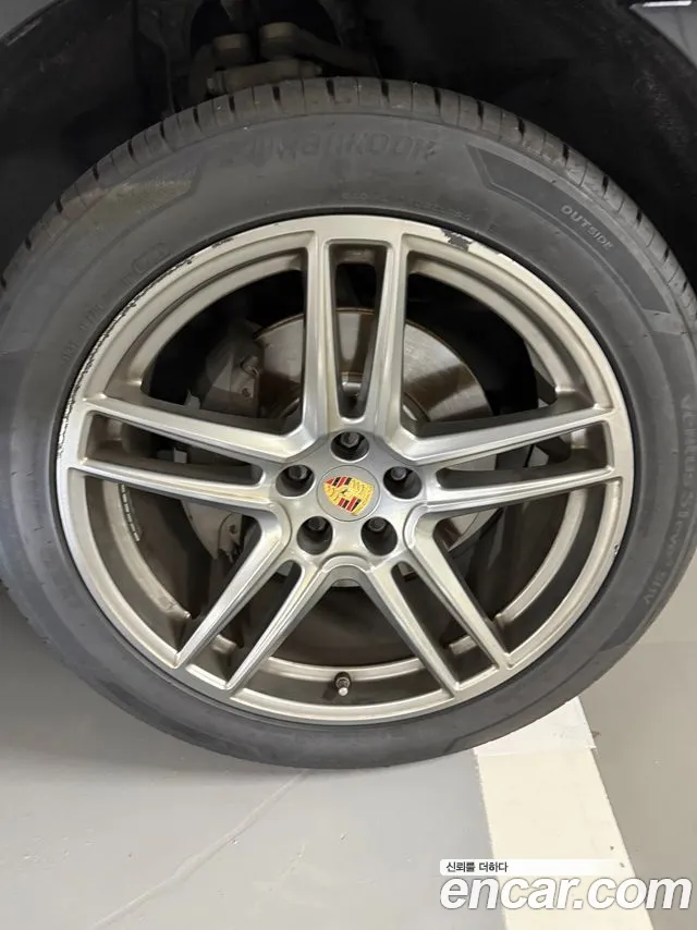 Porsche Macan id 2643958 из Кореи 2