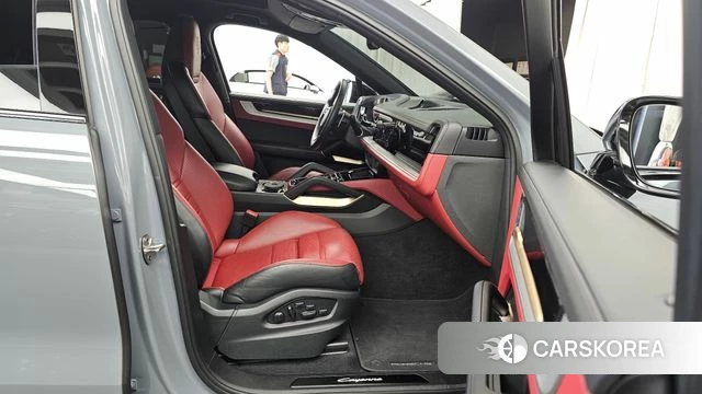 Porsche Cayenne (PO536) 2023 Небесно-голубой из Кореи, фото 2