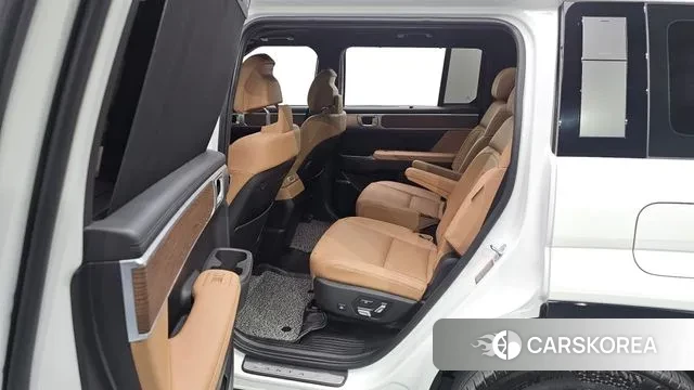 Hyundai Santa Fe (MX5) 2023 Белый из Кореи, фото 2