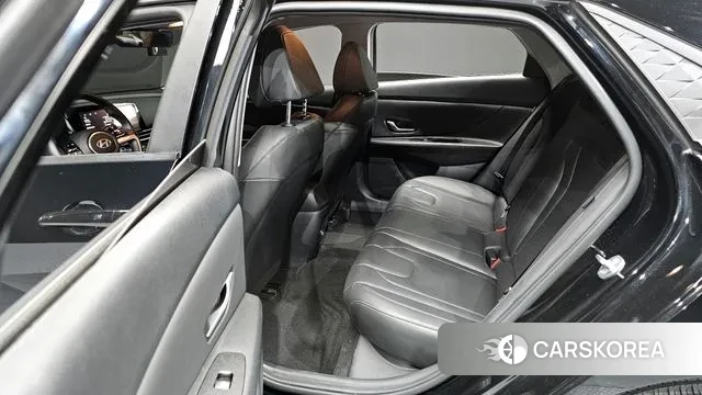 Hyundai The New Avante (CN7) 2023 Черный из Кореи, фото 2