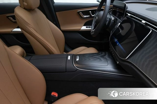 Mercedes-Benz E-Class W214 2025 Белый из Кореи, фото 2