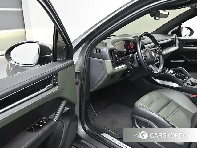 Porsche Cayenne (PO536) 2023 Серый из Кореи, фото 2