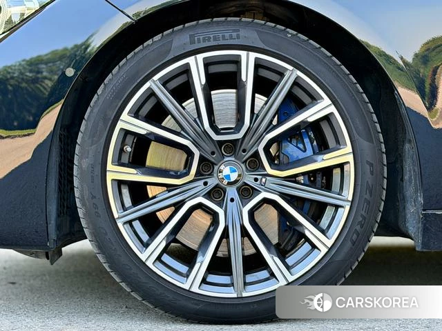 BMW 7 series 2021 Черный из Китая, фото 2