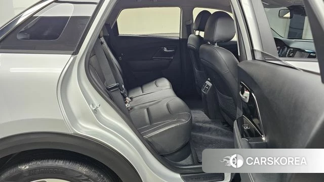 Kia Niro EV 2021 Серебряный из Кореи, фото 2