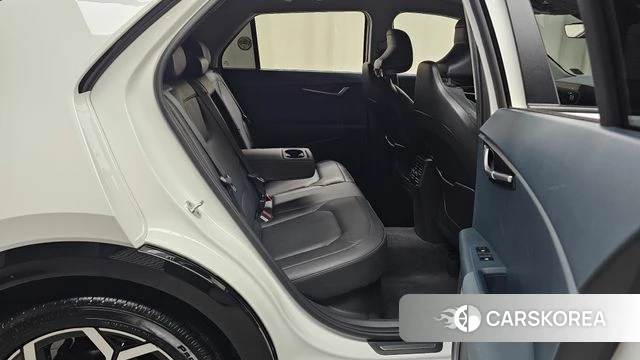 Kia Di Ol Nu Niro 2022 Белый из Кореи, фото 2