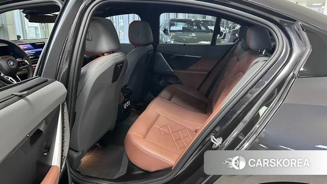 BMW i5 (G60) 2023 Серый из Кореи, фото 2