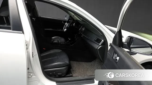 Kia The New K5 2nd generation 2018 Белый из Кореи, фото 2