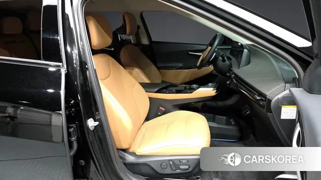 Kia EV6 2022 Черный из Кореи, фото 2