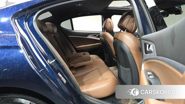 Genesis G70 2019 Синий из Кореи, фото 2
