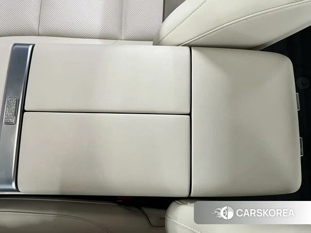 Ideal car Ideal L7 2023 Белый из Китая, фото 2