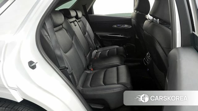 Genesis GV70 2022 Белый из Кореи, фото 2