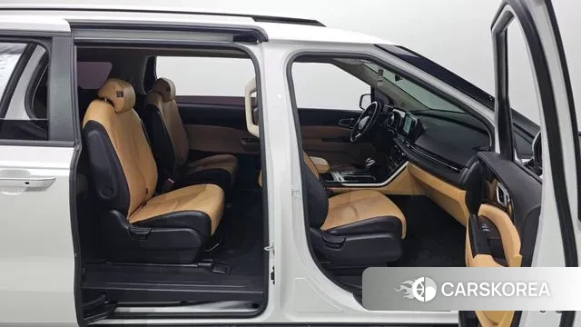 Kia Carnival 4th generation 2021 Белый из Кореи, фото 2