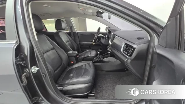 Kia Stonic id 3161832 из Кореи 2