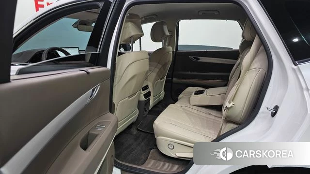 Genesis GV80 2023 Белый из Кореи, фото 2