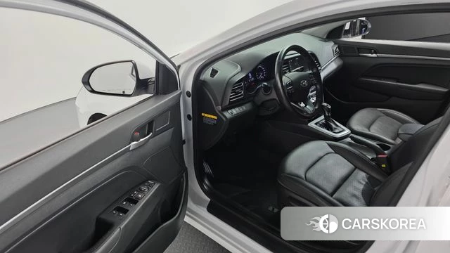 Hyundai The New Avante AD 2019 Белый из Кореи, фото 2