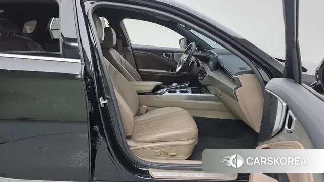 Kia K8 2022 Черный из Кореи, фото 2