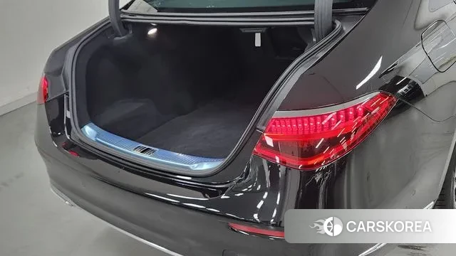 Mercedes-Benz S-Class W223 2024 Черный из Кореи, фото 2