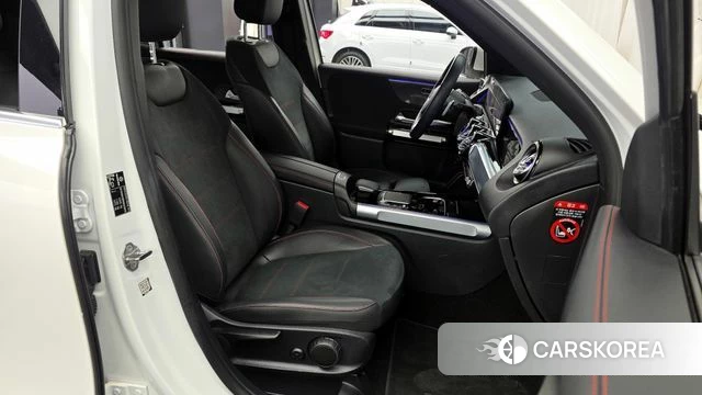 Mercedes-Benz GLB-Class X247 2022 Белый из Кореи, фото 2