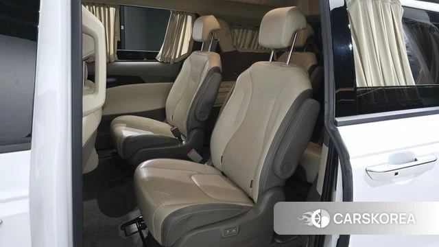 Kia Carnival 4th generation 2022 Белый из Кореи, фото 2