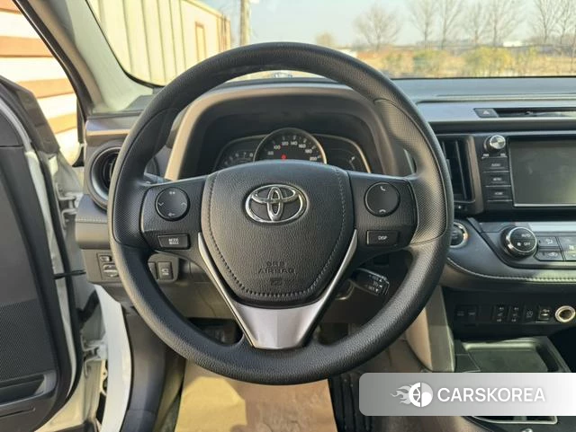 Toyota RAV4 Rongfang 2018 Белый из Китая, фото 2