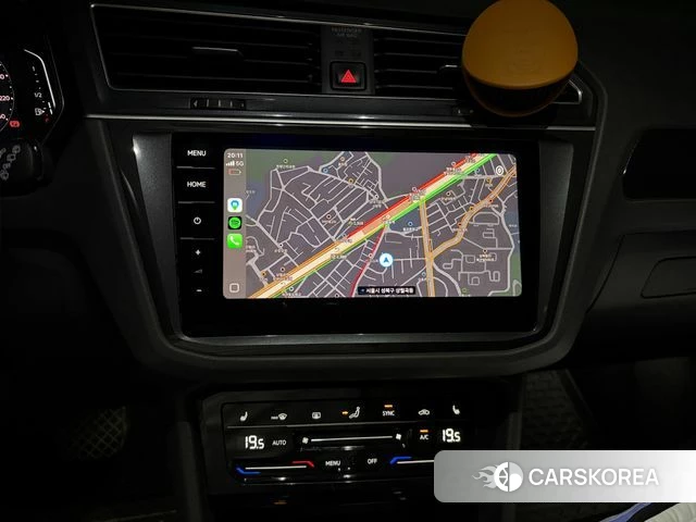 Volkswagen Tiguan second Generation 2021 Белый из Кореи, фото 2