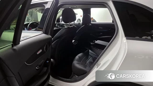 Mercedes-Benz GLC-Class X253 2019 Белый из Кореи, фото 2