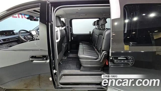 Hyundai Staria 2021 Черный из Кореи, фото 2