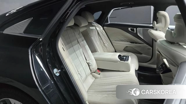 Kia K8 Hybrid 2024 Черный из Кореи, фото 2