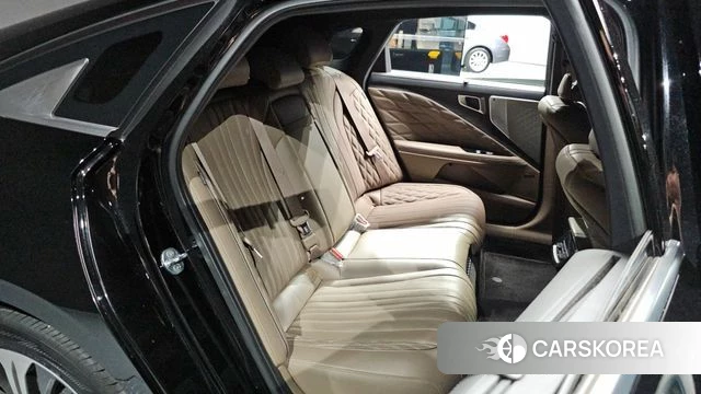 Kia K8 Hybrid 2022 Черный из Кореи, фото 2