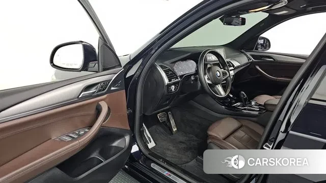 BMW X3 (G01) 2021 Черный из Кореи, фото 2