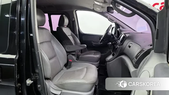 Hyundai The New Grand Starex 2018 Черный из Кореи, фото 2